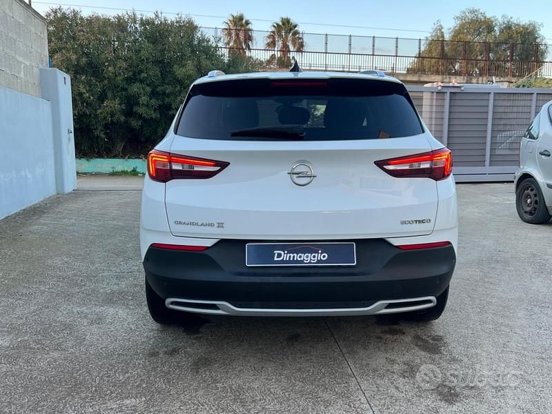 Usata Opel Grandland X Innovation 131 CV (96 kW) 2021 Bianco SUV