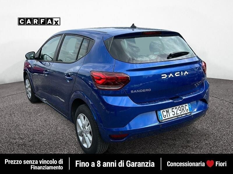 Usata Dacia Sandero Expression 101 CV (74 kW) 2023 Blu Utilitaria