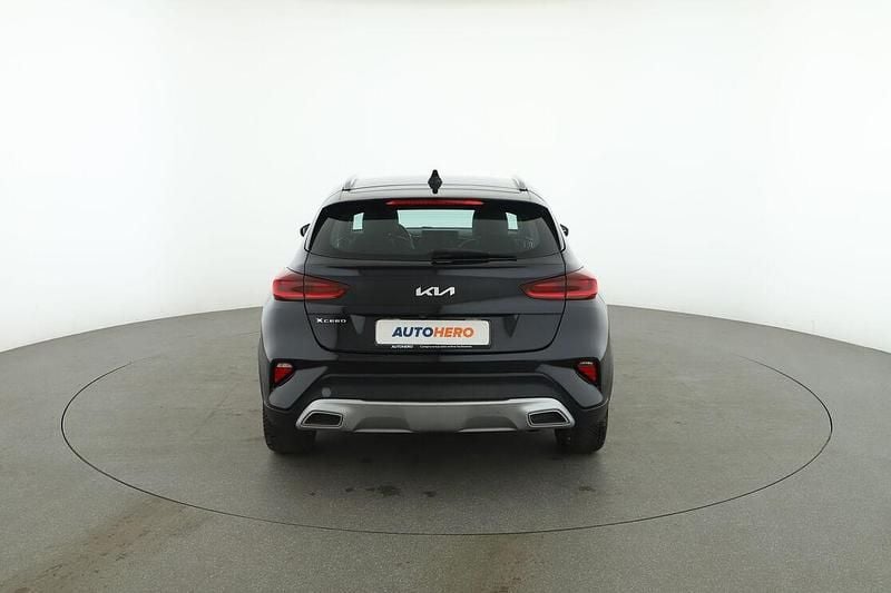 Second-hand Kia XCeed 136 CP (100 kW) 2022 Negru SUV
