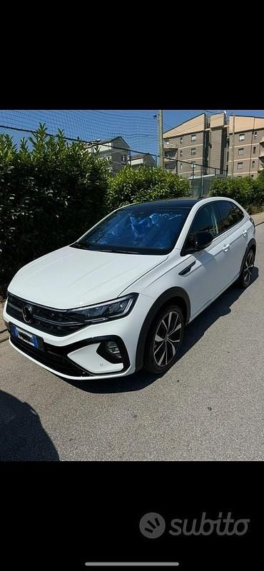 Usata VW Taigo R-line 110 CV (80 kW) 2024 Bianco SUV