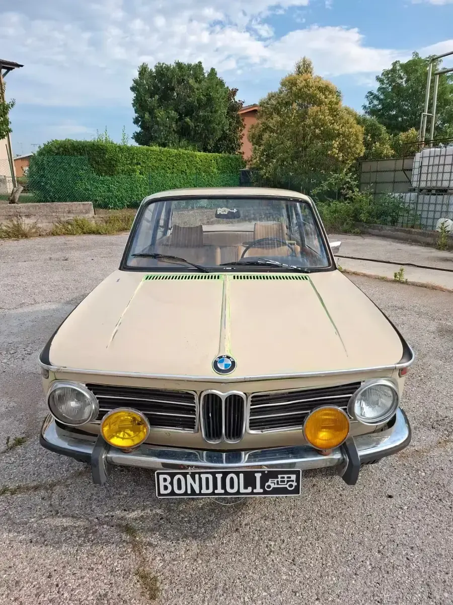 Usata BMW 1602 84 CV (61 kW) 1973 Beige Coupé
