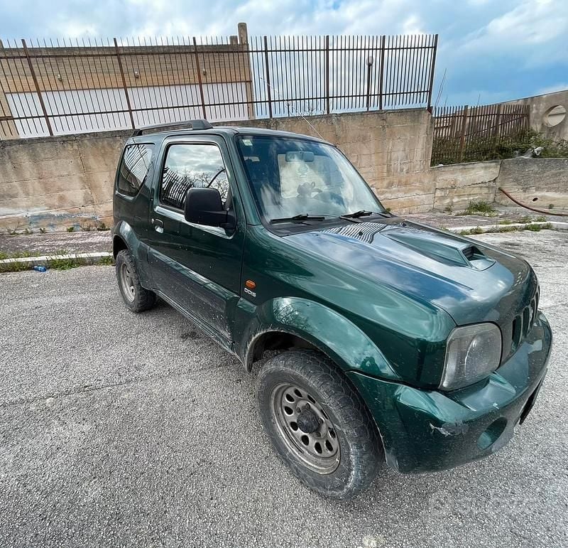 Usata Suzuki Jimny 2005 Verde SUV