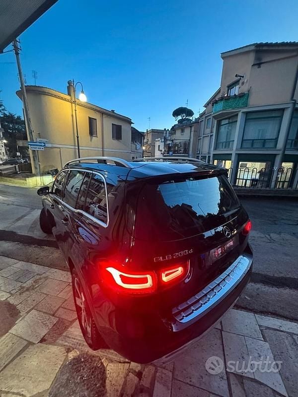 Usata Mercedes GLB200 Premium 150 CV (110 kW) 2023 Nero SUV