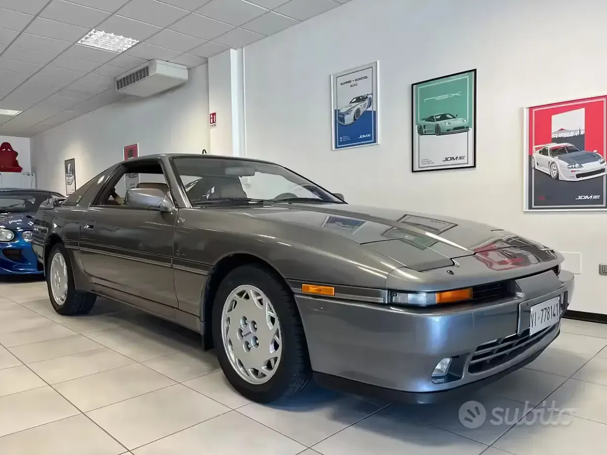 Usata Toyota Supra 235 CV (172 kW) 1989 Grigio Coupé