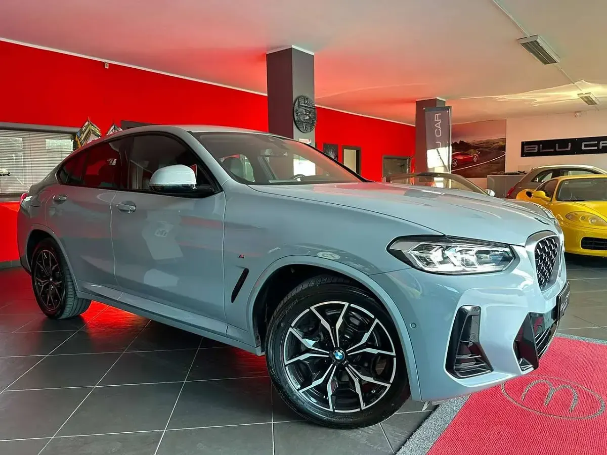Usata BMW X4 M Sport 190 CV (139 kW) 2024 Grigio SUV