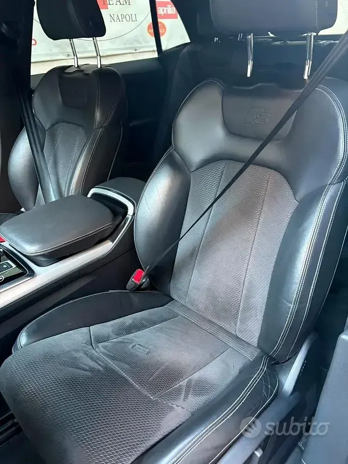 Usata Audi Q8 231 CV (169 kW) 2020 Bluazzurro SUV
