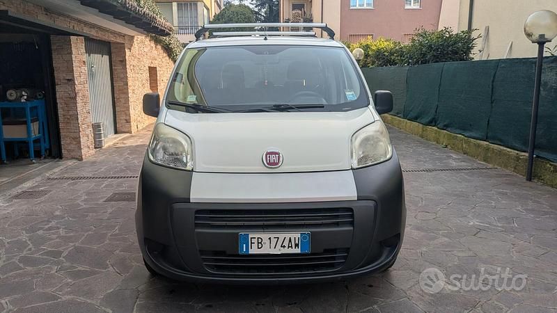 Usata Fiat Qubo Trekking 69 CV (50 kW) 2015 Bianco Monovolume