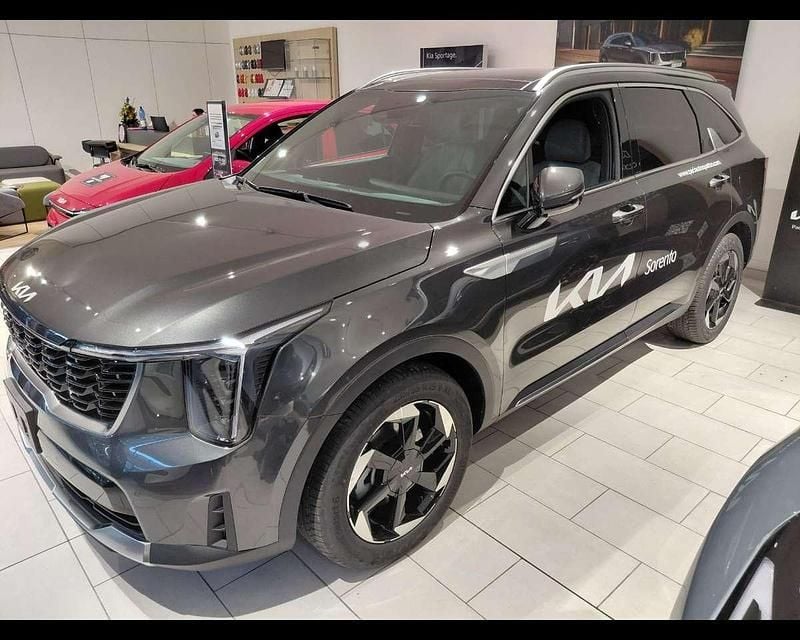 (agt) interstellar grey m Nuova 2025 Kia Sorento Style SUV | 52.500 € (Buon prezzo) - Immagine 1/4