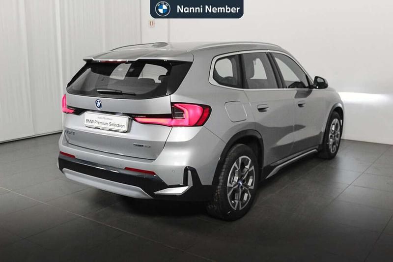 Usata BMW iX1 xLine 149 kW (203 CV) 2024 Grigio SUV