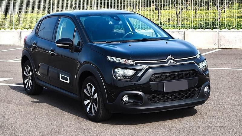 Usata Citroën C3 PureTech 110 CV (80 kW) 2024 Nero Berlina