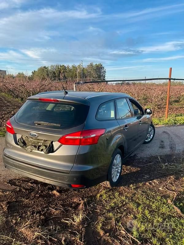 Usata Ford Focus 2014 Station wagon
