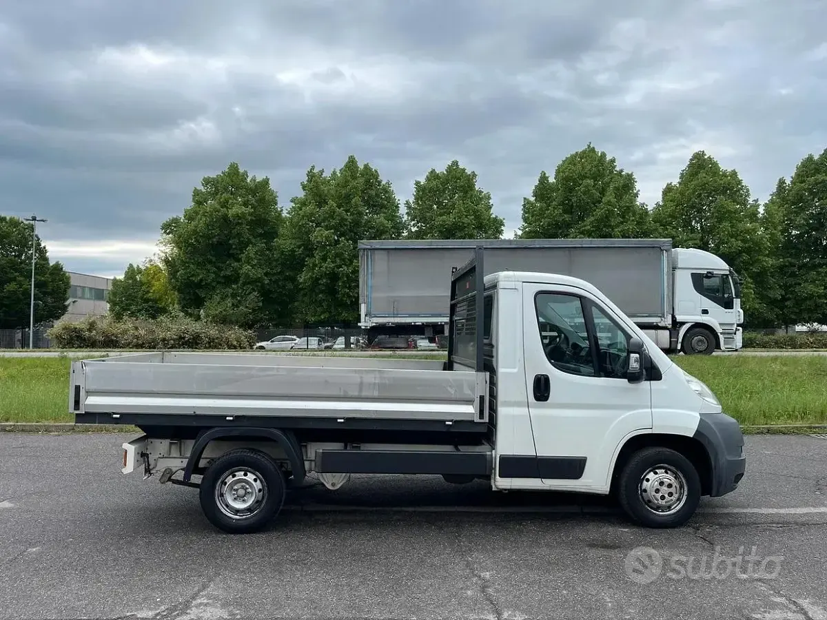 Usata Citroën Jumper 120 CV (88 kW) 2011 Bianco Monovolume