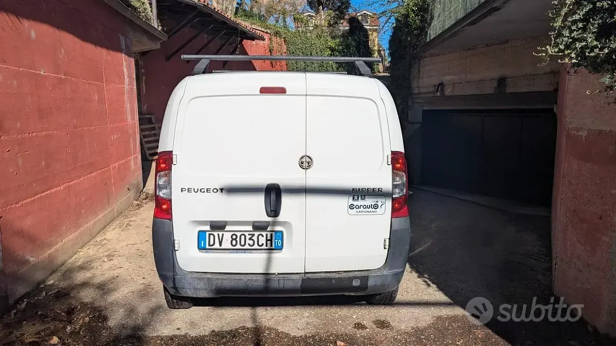 Usata Peugeot Bipper 70 CV (51 kW) 2009 Monovolume