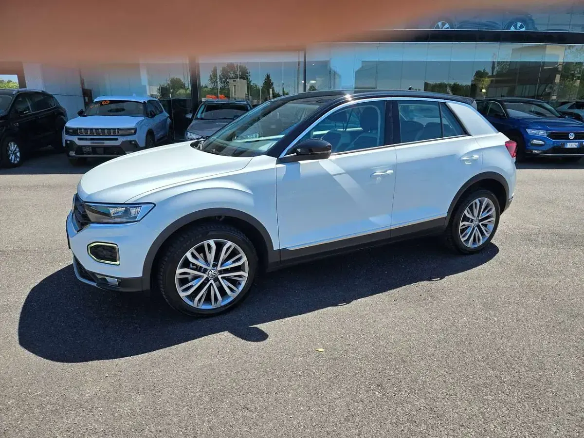 Usata VW T-Roc Advance 150 CV (110 kW) 2019 White silver SUV