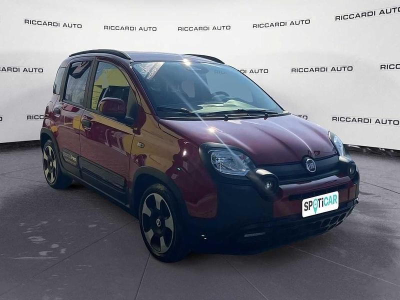 Usata Fiat Panda S 70 CV (51 kW) 2025 Rosso Utilitaria