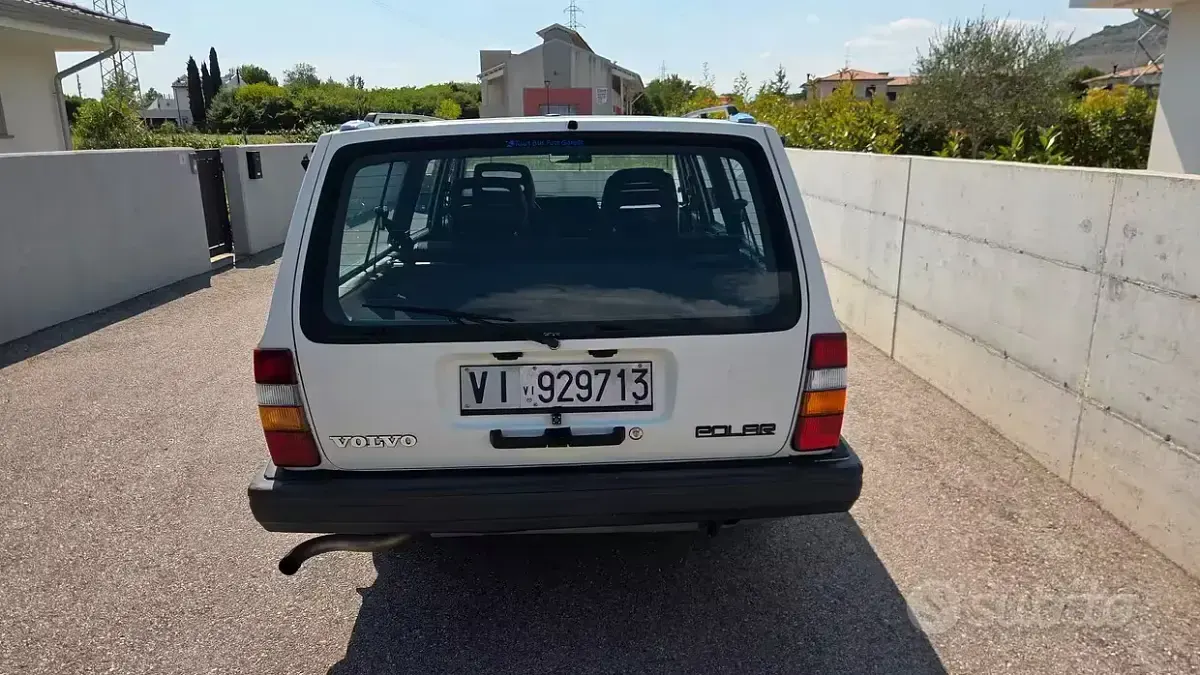 Usata Volvo 240 116 CV (85 kW) 1990 Bianco Station wagon