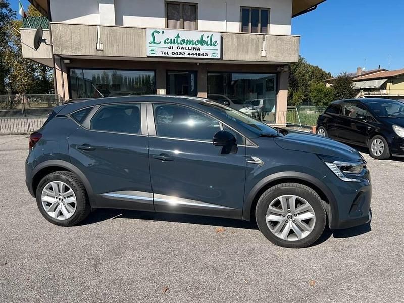 Usata Renault Captur Intens 101 CV (74 kW) 2021 Grigio SUV