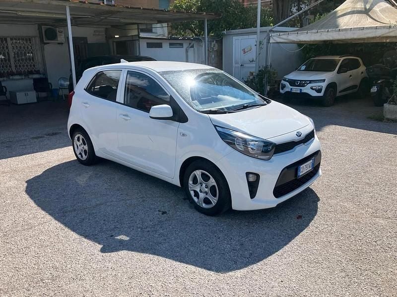 Usata Kia Picanto Urban 68 CV (50 kW) 2021 Bianco Utilitaria