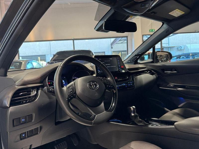 Usata Toyota C-HR Lounge 2021 Grigio scuro SUV