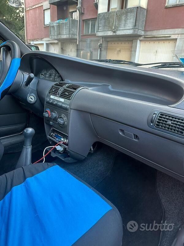 Usata Fiat Punto 54 CV (39 kW) 1998 Grigio Utilitaria