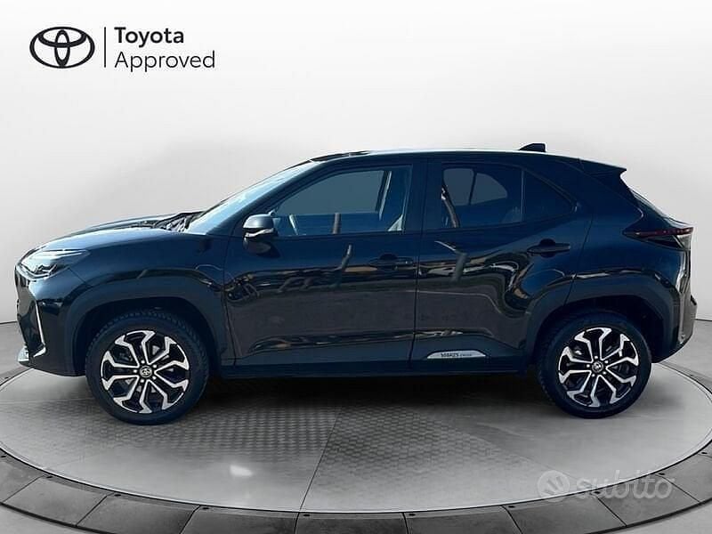 Usata Toyota Yaris Cross Trend 116 CV (85 kW) 2022 Nero SUV
