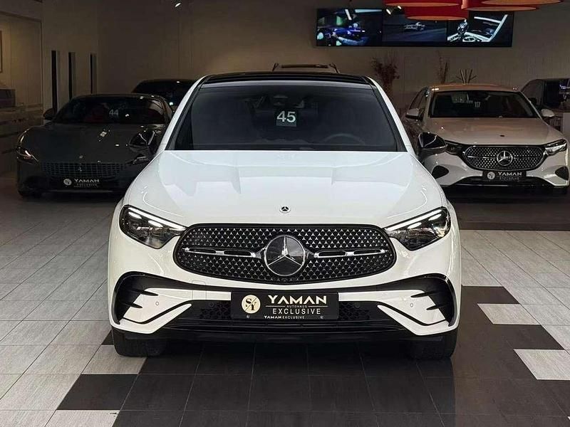 Usado Mercedes GLC220 Premium 197 CV (144 kW) 2025 Blanco Coupe