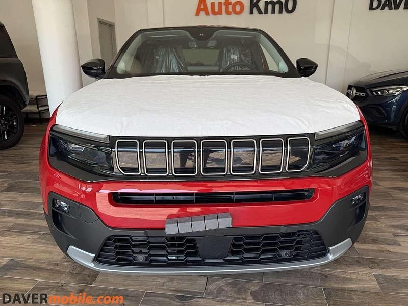 Nuova Jeep Avenger Summit 101 CV (74 kW) 2025 Rosso SUV