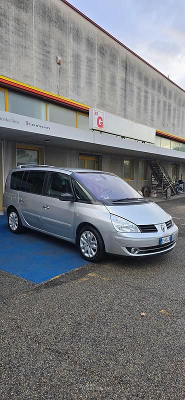 Usata Renault Espace 173 CV (127 kW) 2012 Argento Monovolume
