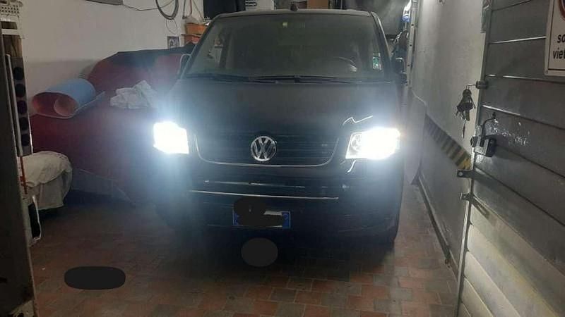 Usata VW Multivan Comfortline 131 CV (96 kW) 2006 Furgone