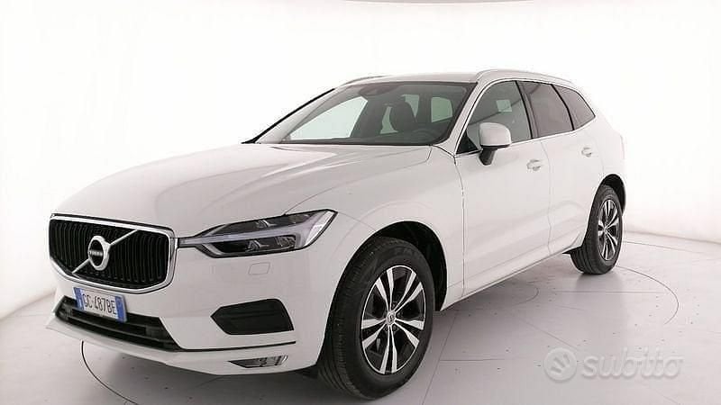 Bianco Usata 2020 Volvo XC60 Momentum SUV | 25.500 € (Buon prezzo) - Immagine 1/4