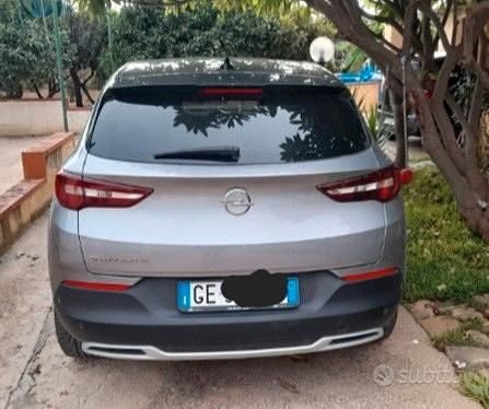 Usata Opel Grandland X 131 CV (96 kW) 2022 SUV