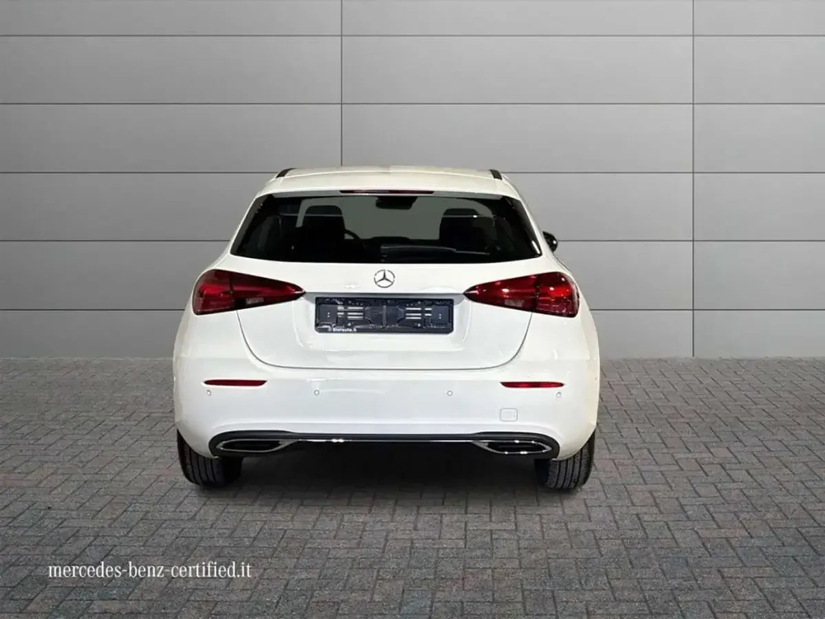 Usata Mercedes A180 Advanced Plus 136 CV (100 kW) 2024 Bianco polare Berlina