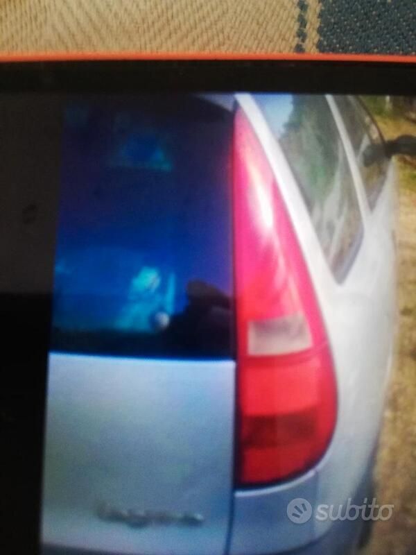 Usata Renault Laguna 107 CV (78 kW) 1998 Grigio Berlina