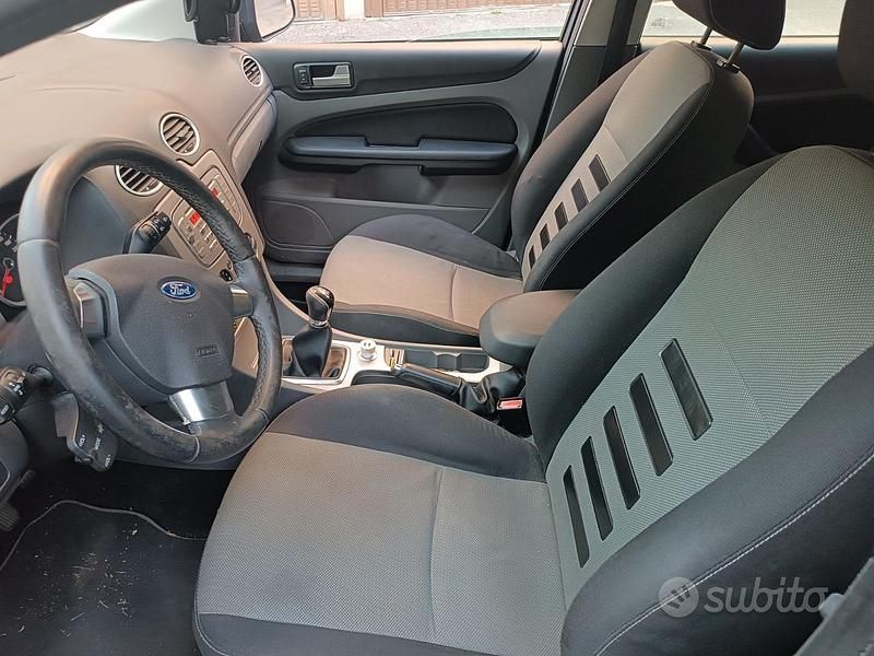 Usata Ford Focus 145 CV (106 kW) 2009 Station wagon