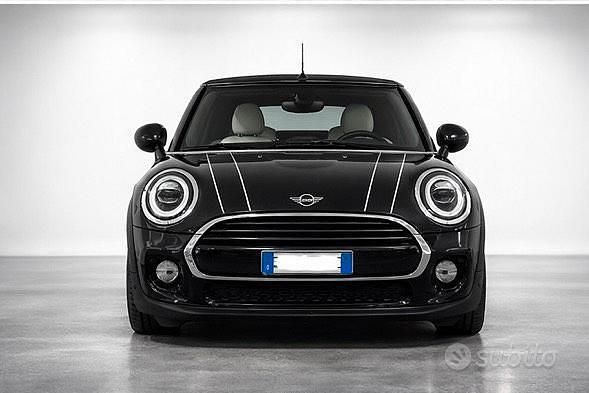 Usata Mini Cooper Cabriolet 136 CV (100 kW) 2017 Nero Cabrio
