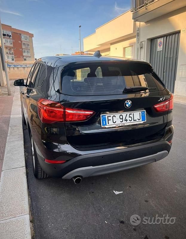 Usata BMW X1 116 CV (85 kW) 2016 Nero SUV