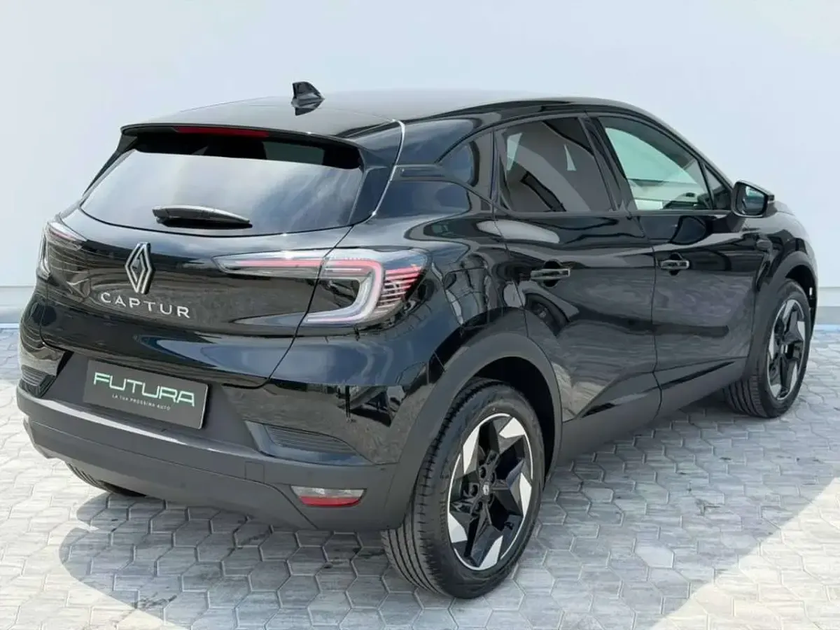 Nuova Renault Captur Techno 120 CV (88 kW) 2026 Nero etoile SUV