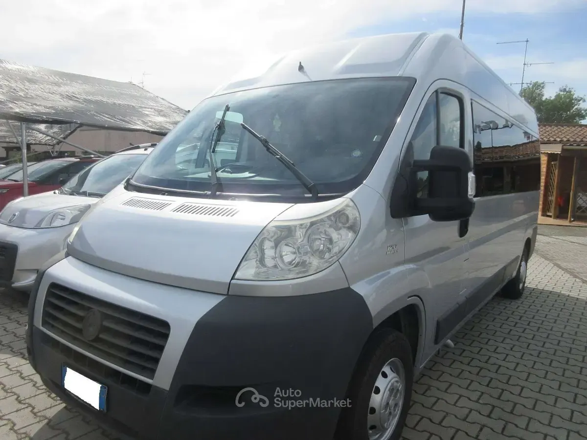 Usata Fiat Ducato 120 CV (88 kW) 2011 Argento Furgone