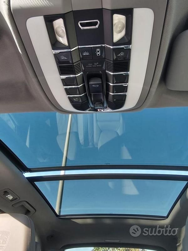 Usata Porsche Cayenne 400 CV (294 kW) 2013 Bianco SUV