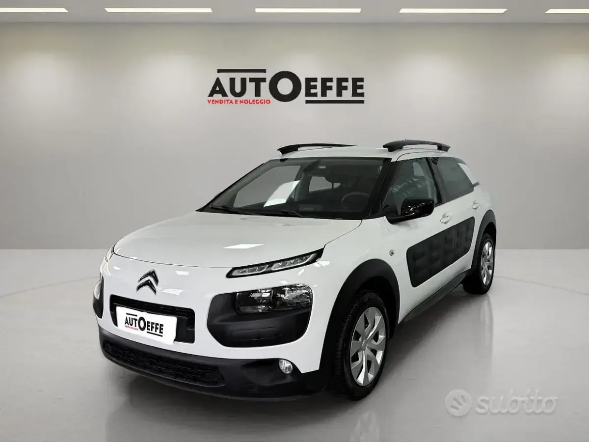 Usata Citroën C4 PureTech 82 CV (60 kW) 2016 Bianco SUV