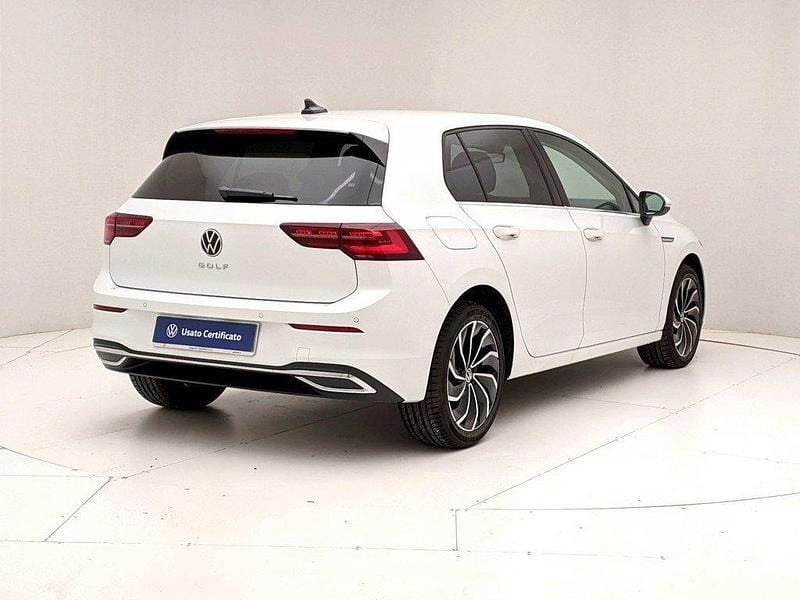 Usata VW Golf VIII Style 131 CV (96 kW) 2023 Bianco Berlina