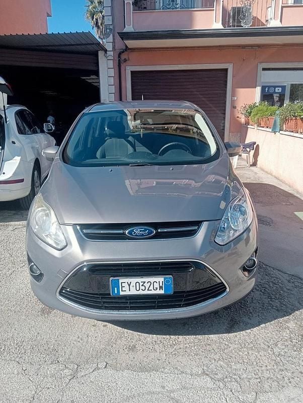 Usata Ford Grand C-Max 115 CV (84 kW) 2015 Monovolume