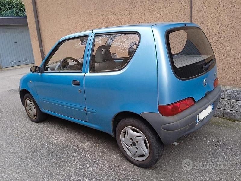 Usata Fiat 600 2004 Blu Utilitaria