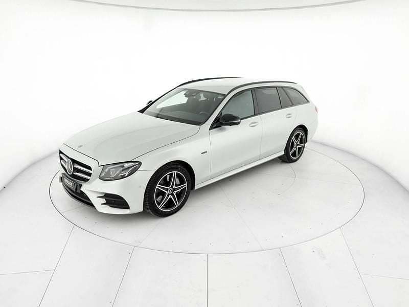 Usata Mercedes 300 Premium 194 CV (142 kW) 2020 Argento Station wagon