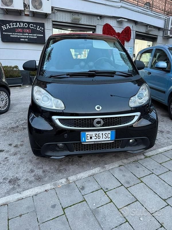 Nero Usata 2014 Smart ForTwo Cabrio Cabrio | 7000 € (Ottimo prezzo) - Immagine 1/4