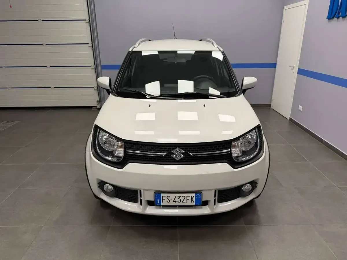 Usata Suzuki Ignis 90 CV (66 kW) 2019 Bianco SUV