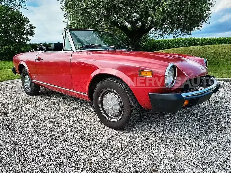 Usata Fiat 1800 118 CV (86 kW) 1970 Rosso Cabrio