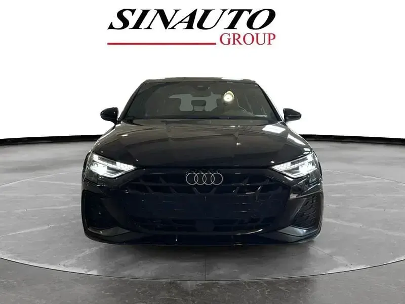Usata Audi A3 Sportback e-tron S-Line 204 CV (150 kW) 2025 Nero Utilitaria
