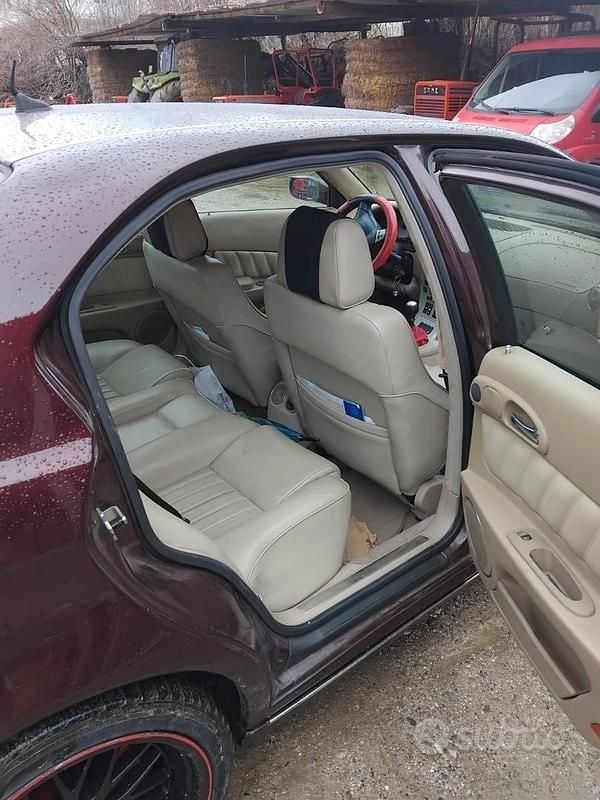 Usata Alfa Romeo 166 155 CV (114 kW) 2005 Berlina