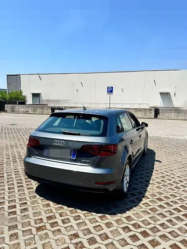 Usata Audi A3 Ambition 110 CV (80 kW) 2015 Berlina